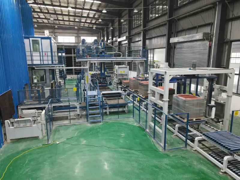 सही कंक्रीट ब्लॉक मशीन कैसे चुनें: 4 प्रमुख आरओआई कारक